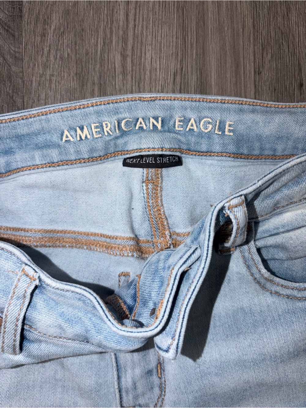 American Eagle Outfitters Light Blue Distressed Flare Jeans - Picture 3 of 9